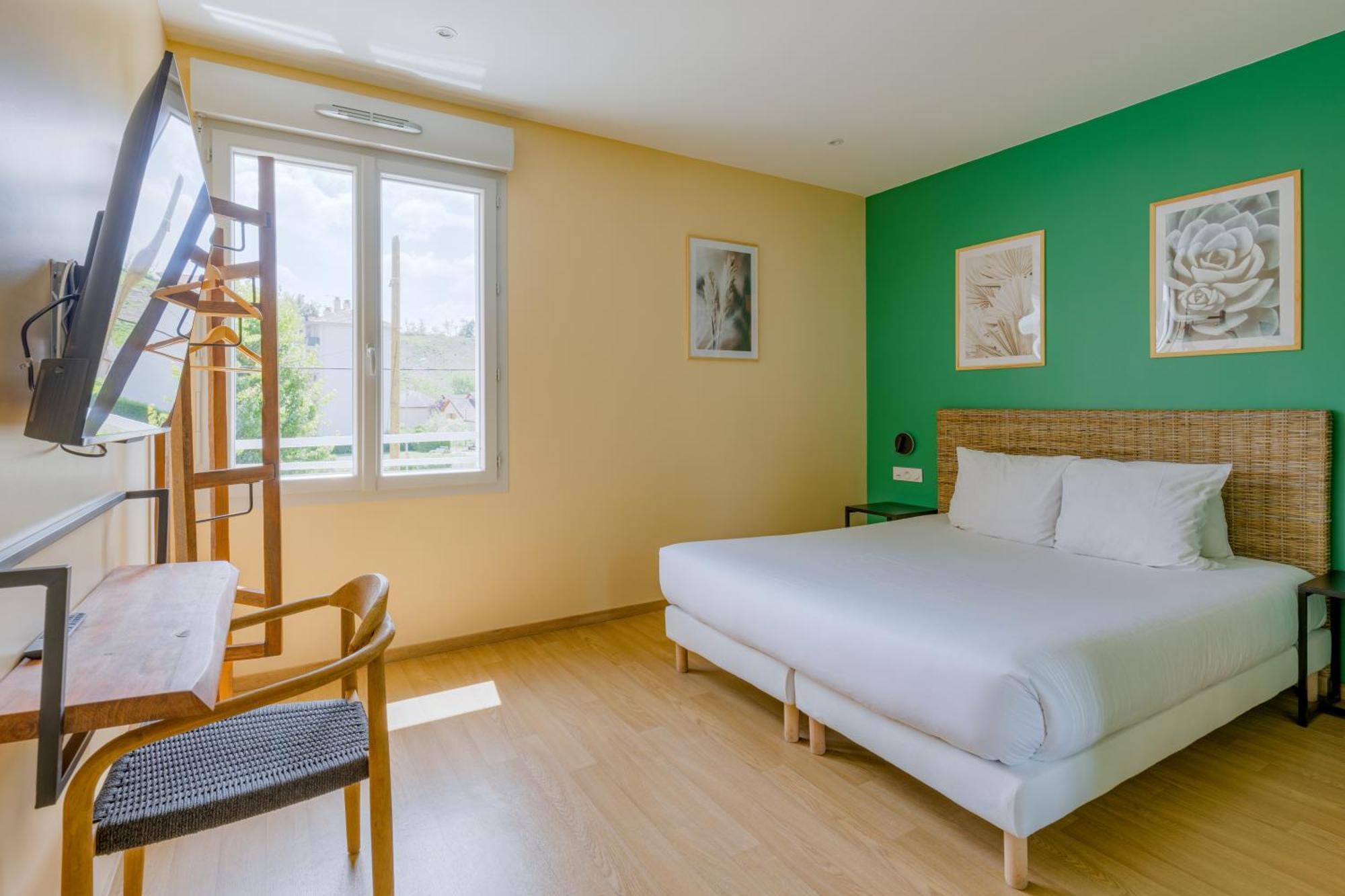 Hotel De La Tour Екстериор снимка